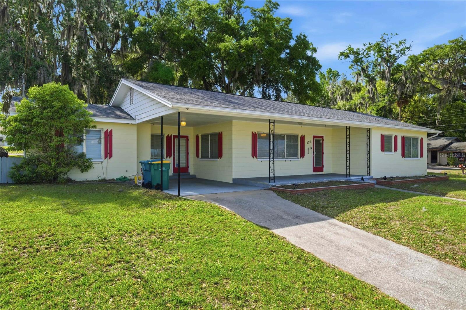 Photo of 121 N SEMINOLE AVENUE INVERNESS FL 34450