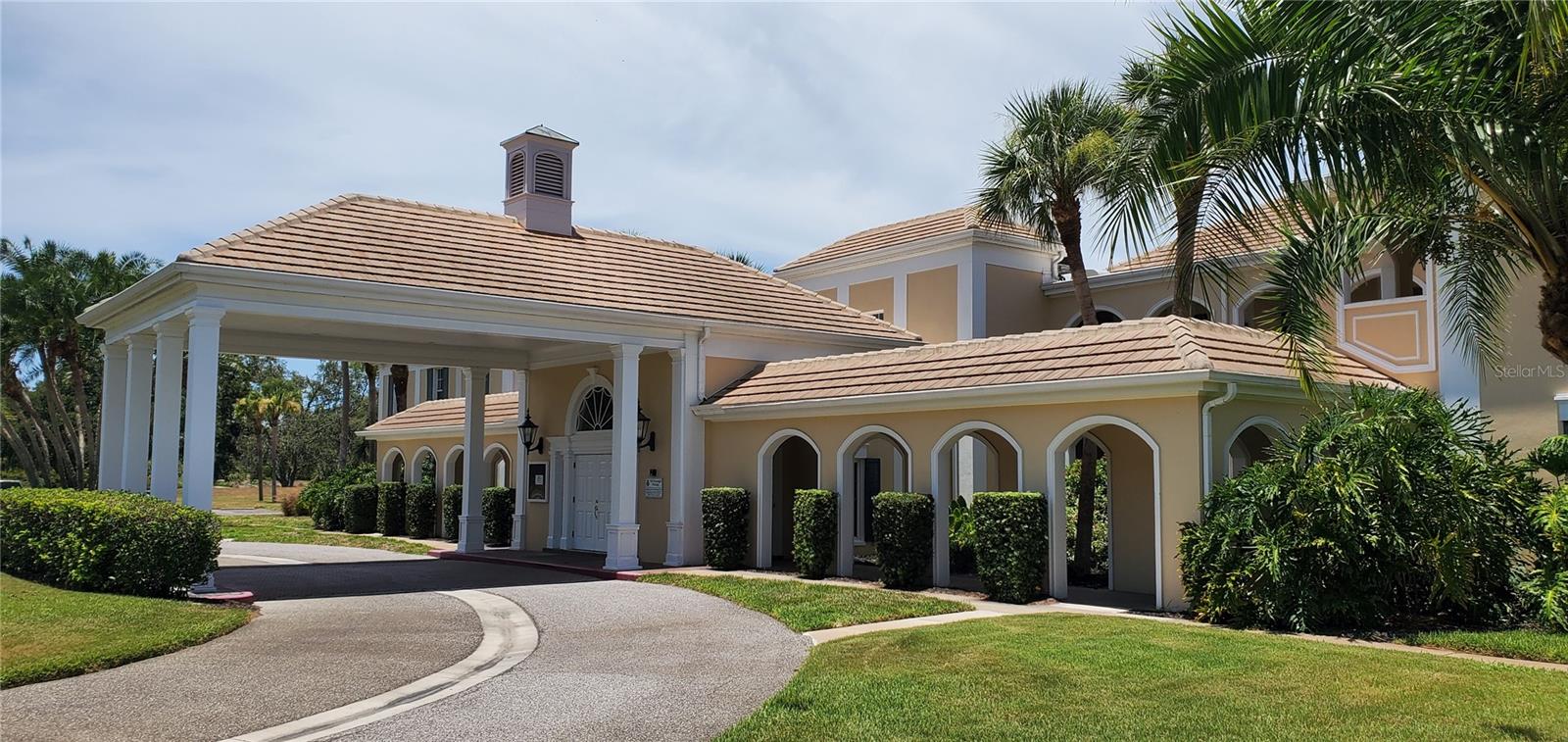 Photo of 51 MAC EWEN DRIVE #14 OSPREY FL 34229