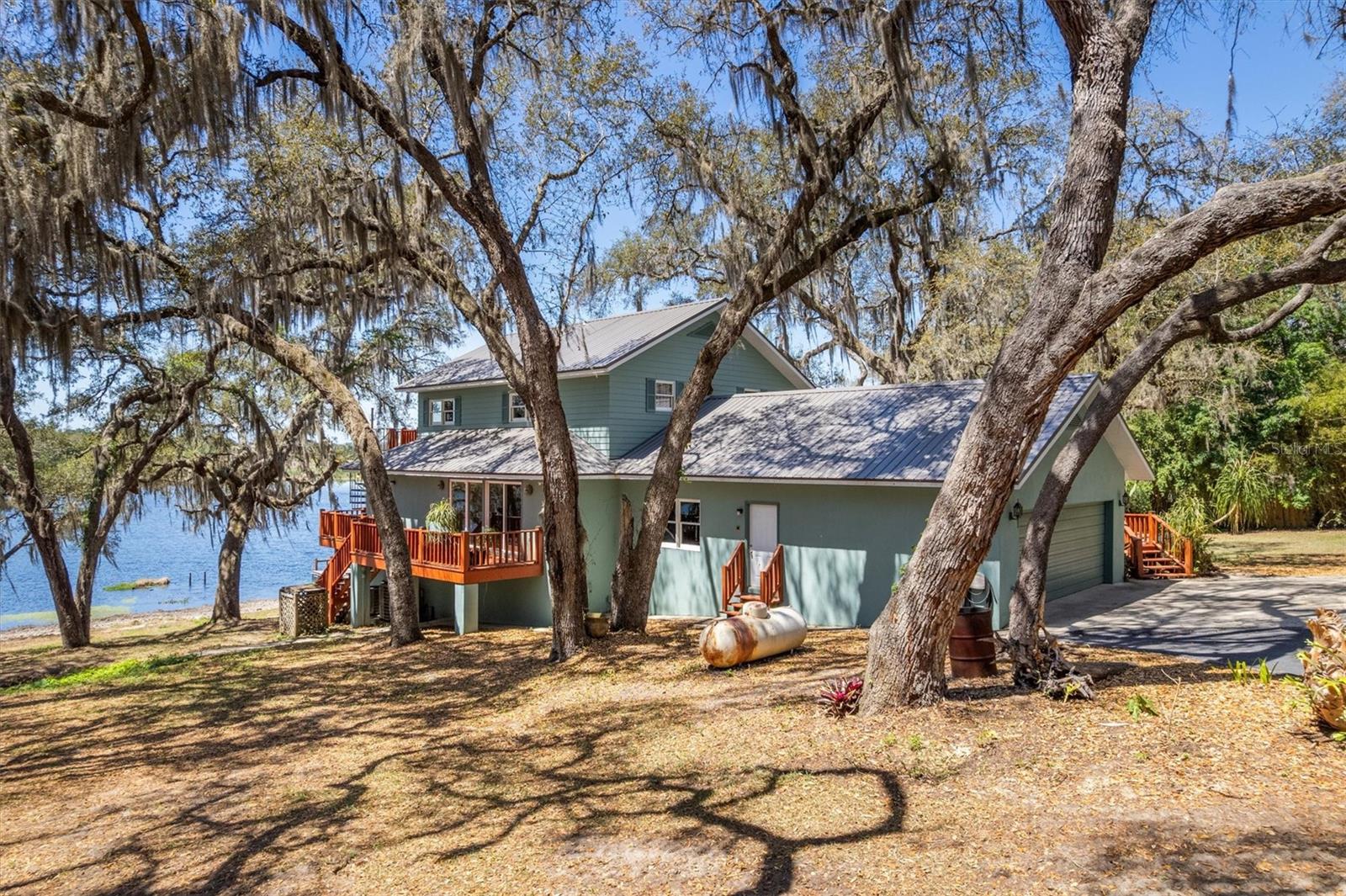Photo of 111 KIRBY TRAIL MELROSE FL 32666