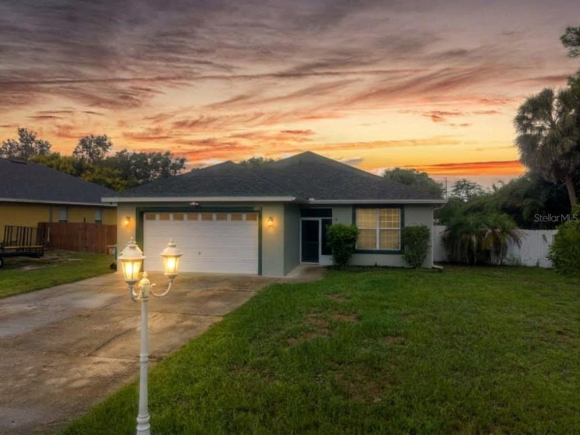 Photo of 35937 DAWN DRIVE LEESBURG FL 34788