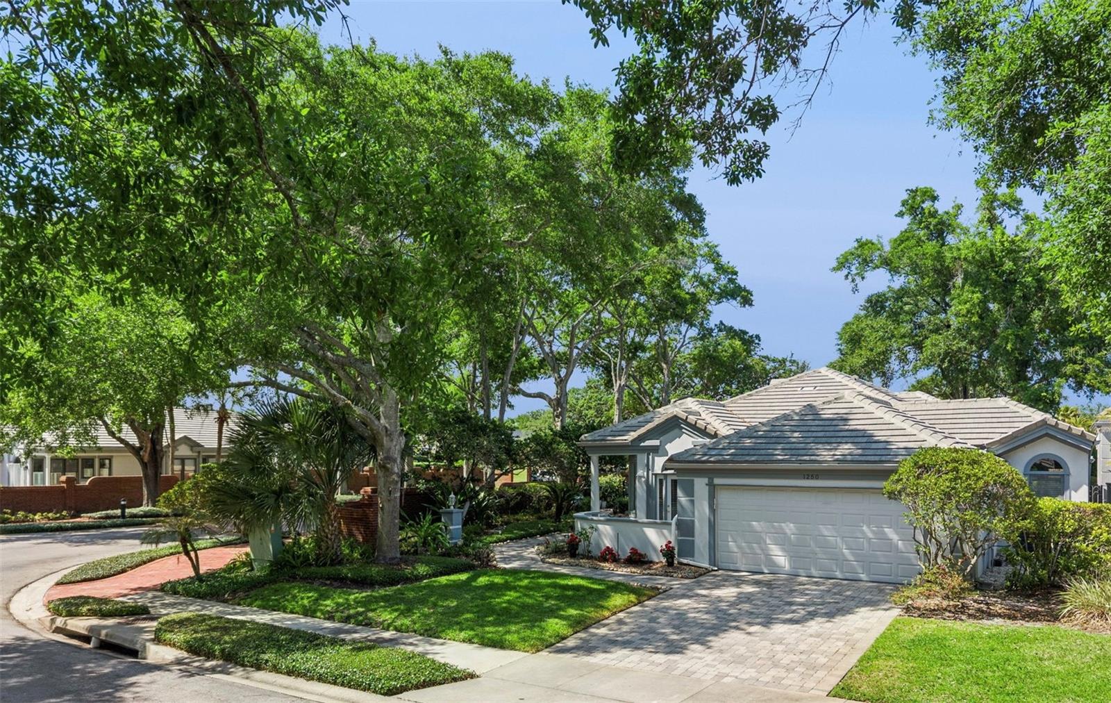 Photo of 1250 E LANGLEY COURT LAKE MARY FL 32746