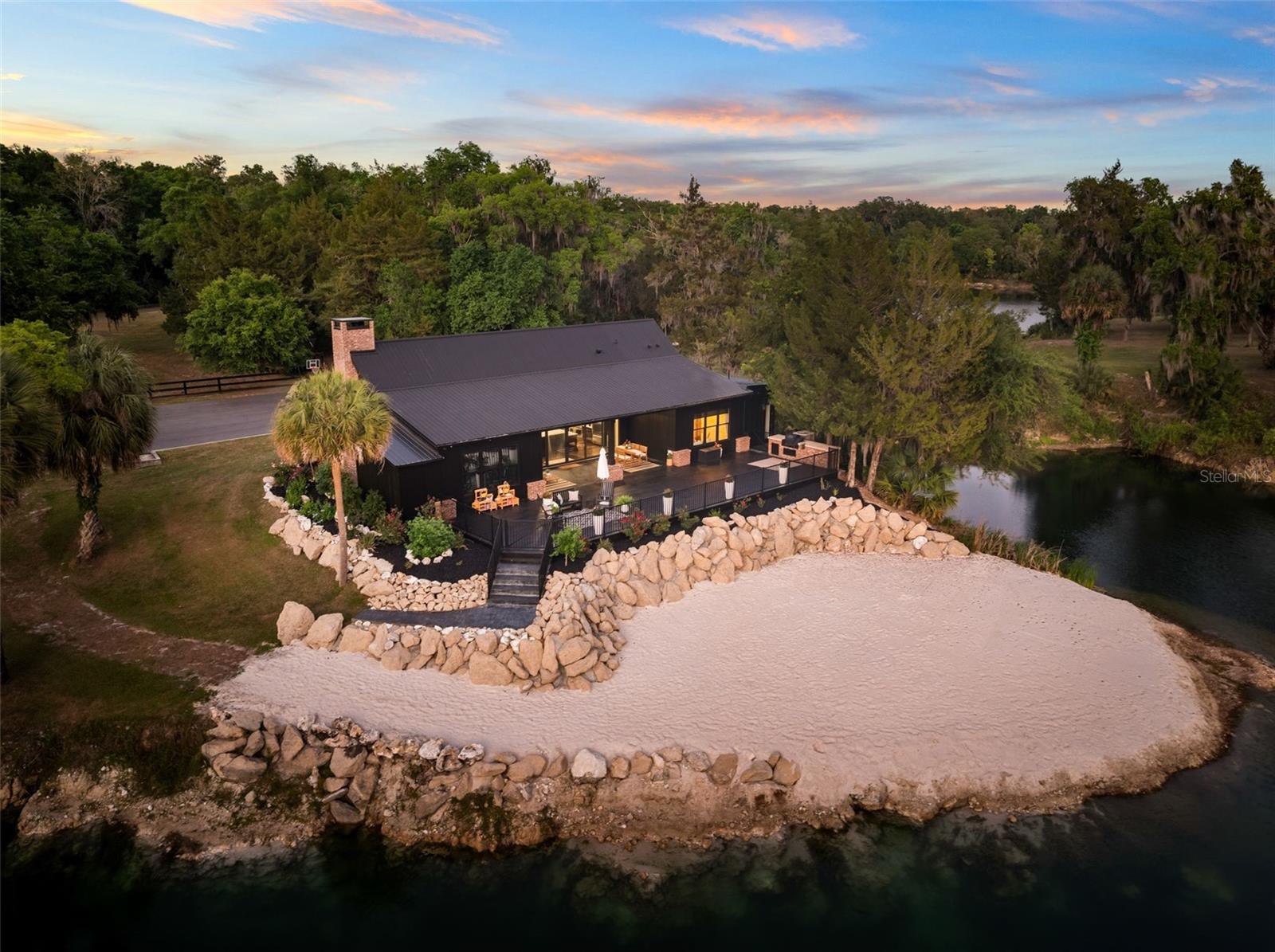 Photo of 17995 NE 24TH TERRACE CITRA FL 32113