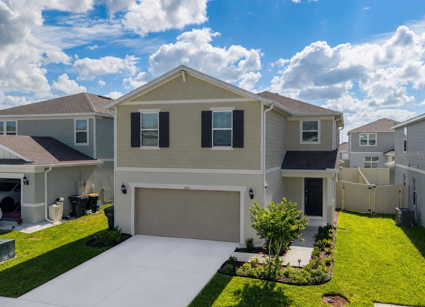 Photo of 1643 DELIGHTFUL DRIVE DAVENPORT FL 33896