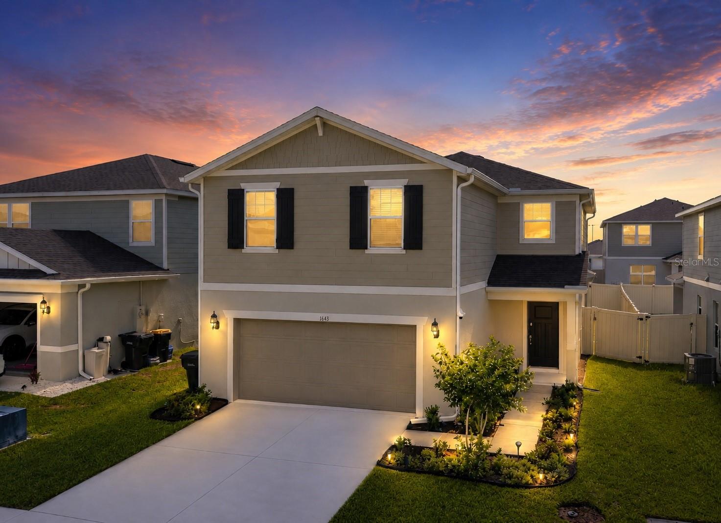 Photo of 1643 DELIGHTFUL DRIVE DAVENPORT FL 33896