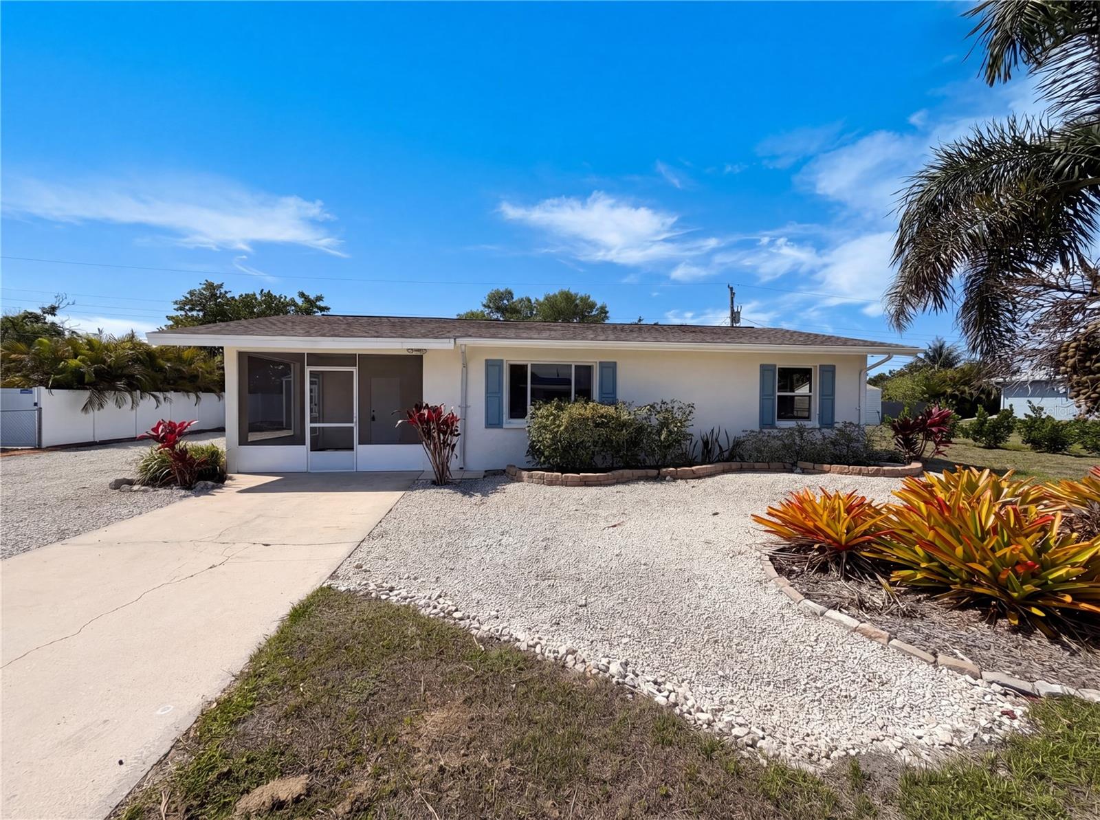 Photo of 829 E 4TH STREET ENGLEWOOD FL 34223