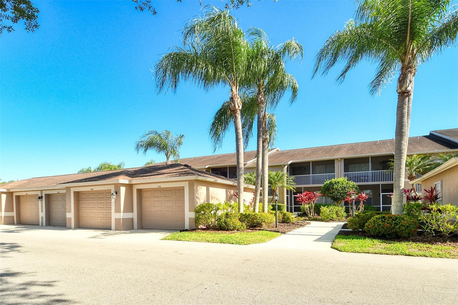 Photo of 5271 MAHOGANY RUN AVENUE #712 SARASOTA FL 34241