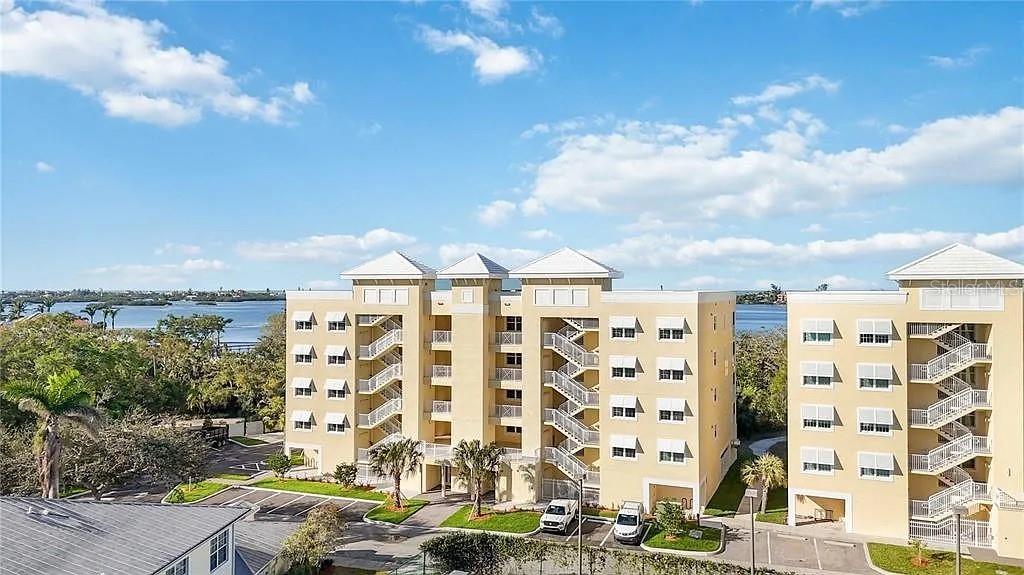 Photo of 280 HIDDEN BAY DRIVE #302 OSPREY FL 34229