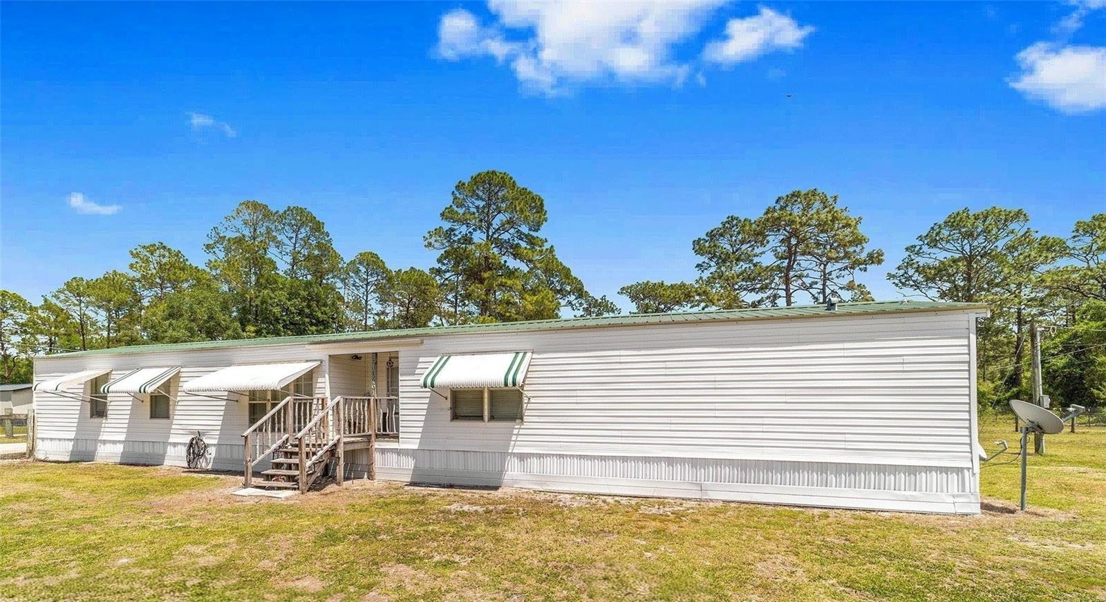 Photo of 13261 NE 155TH LANE FORT MC COY FL 32134