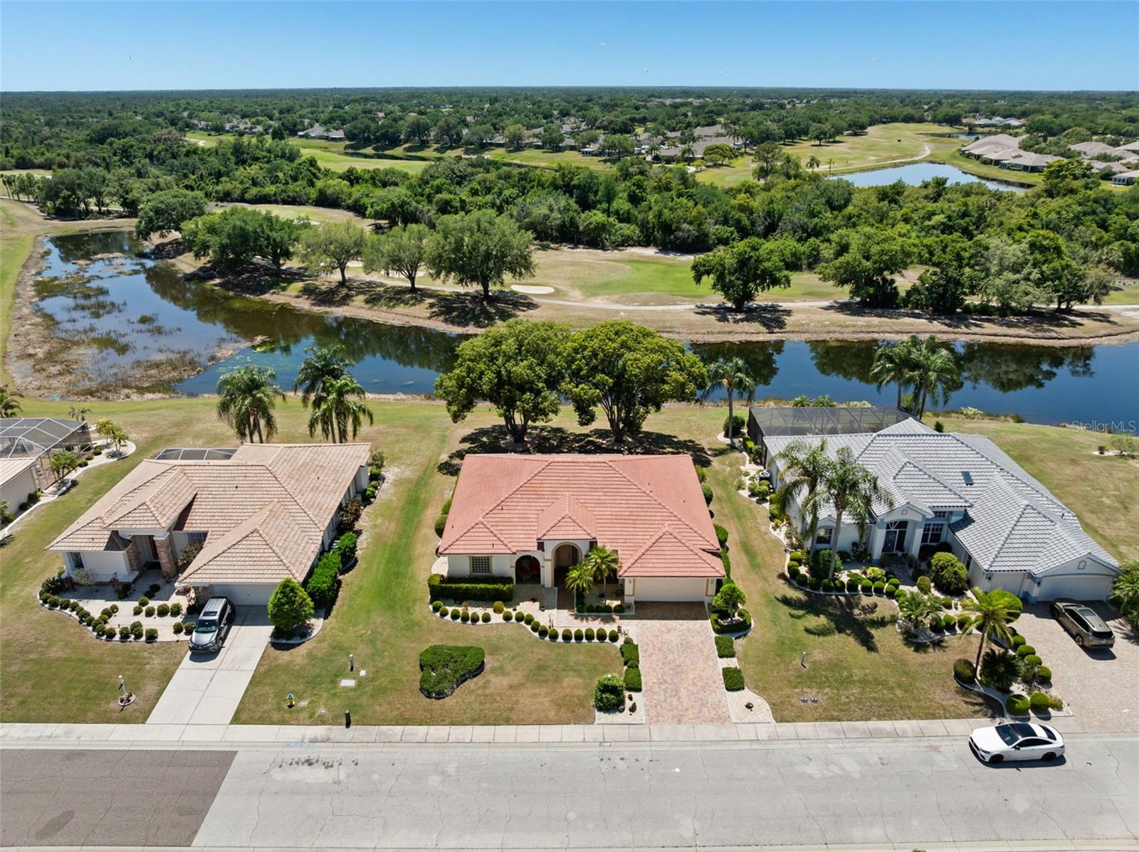 Photo of 1134 SIGNATURE DRIVE SUN CITY CENTER FL 33573
