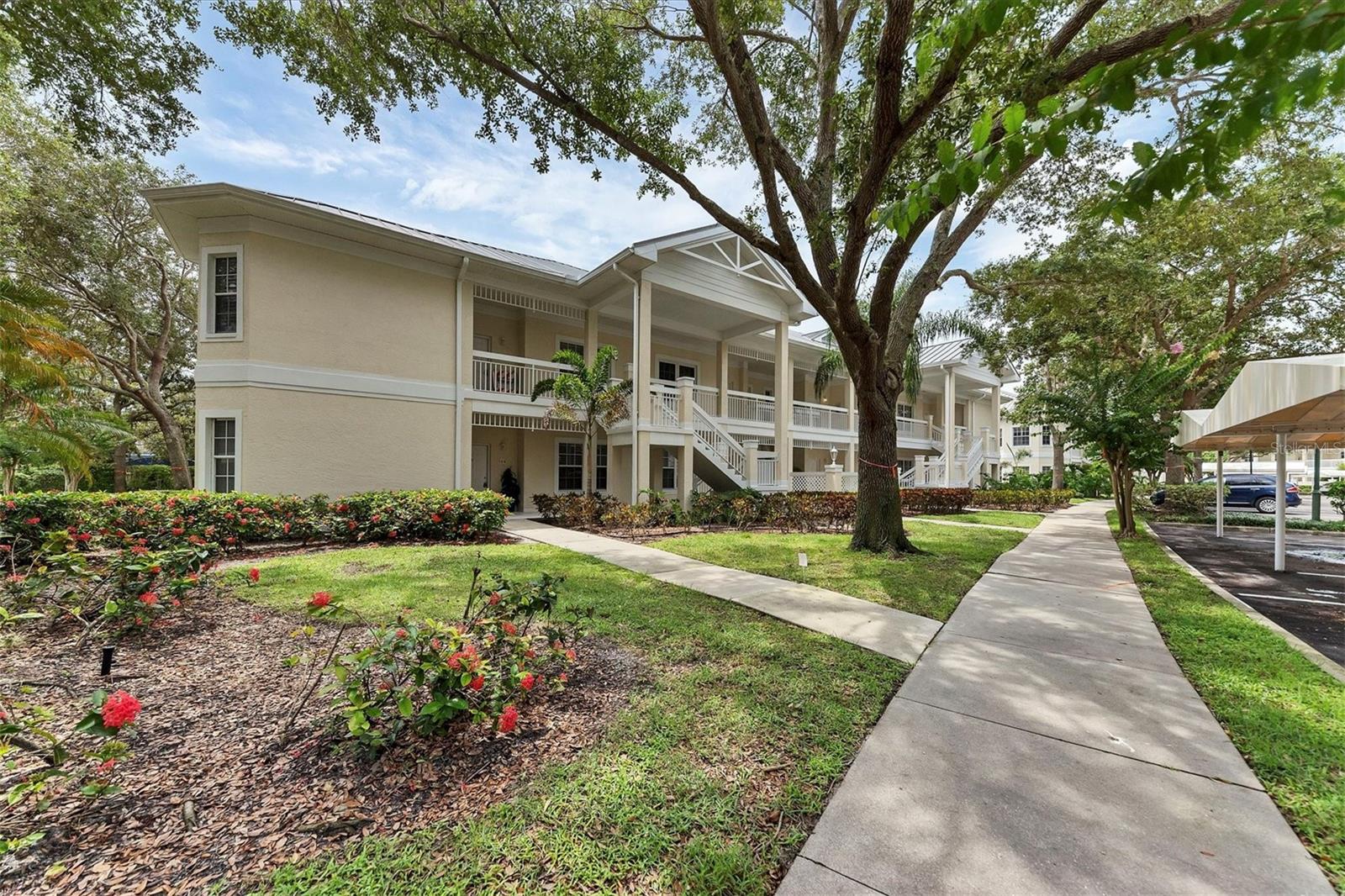 Photo of 3702 54TH DRIVE #204 BRADENTON FL 34210