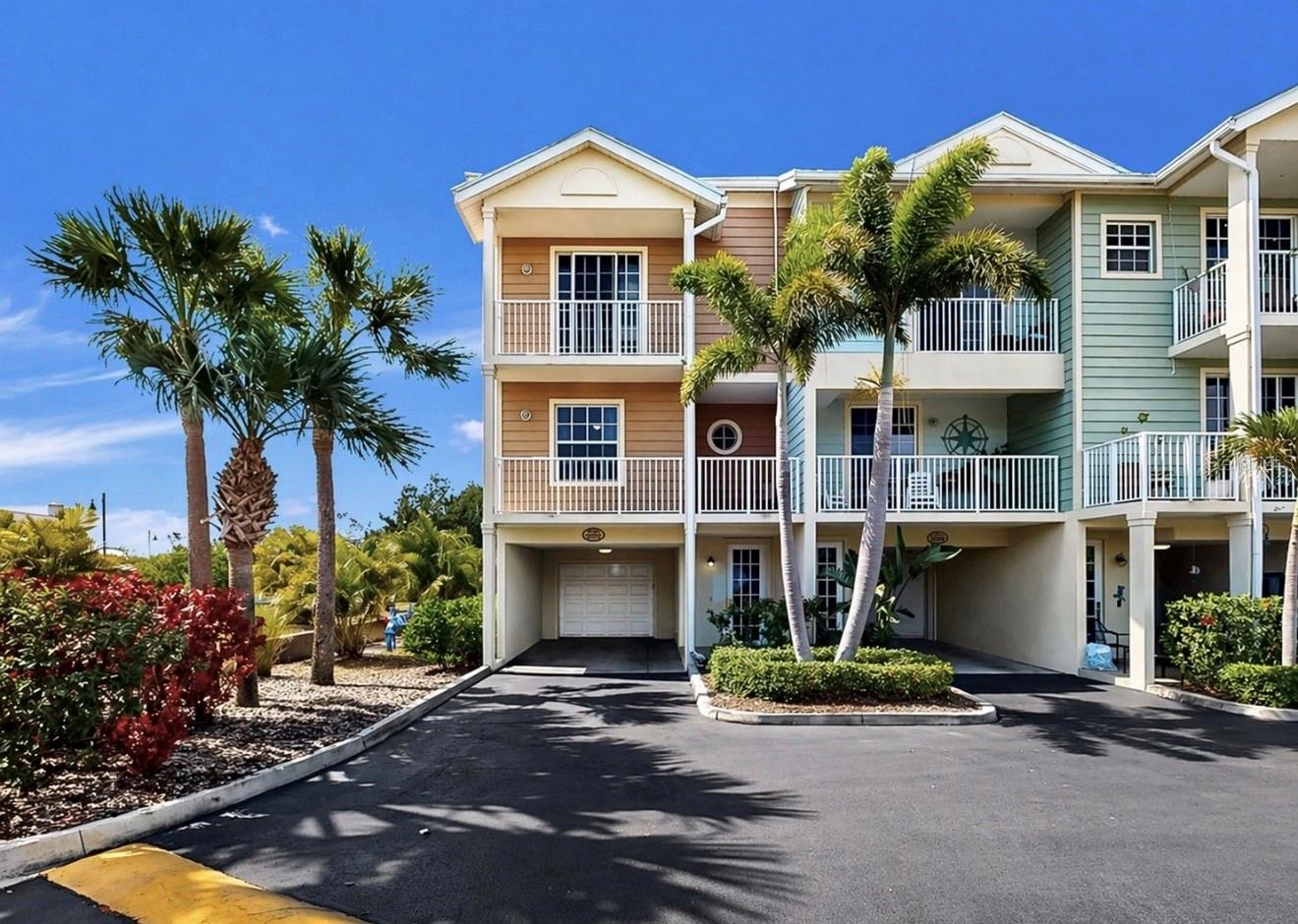 Photo of 3202 MANGROVE POINT DRIVE RUSKIN FL 33570
