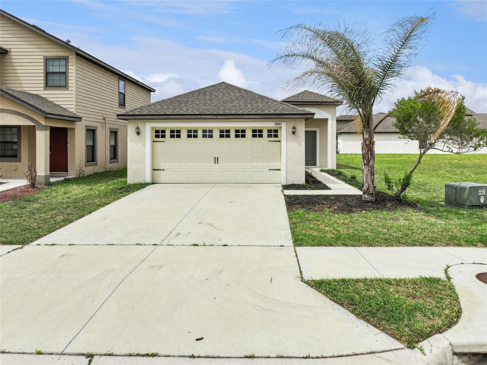 Photo of 2447 CASPIAN DRIVE LAKELAND FL 33805