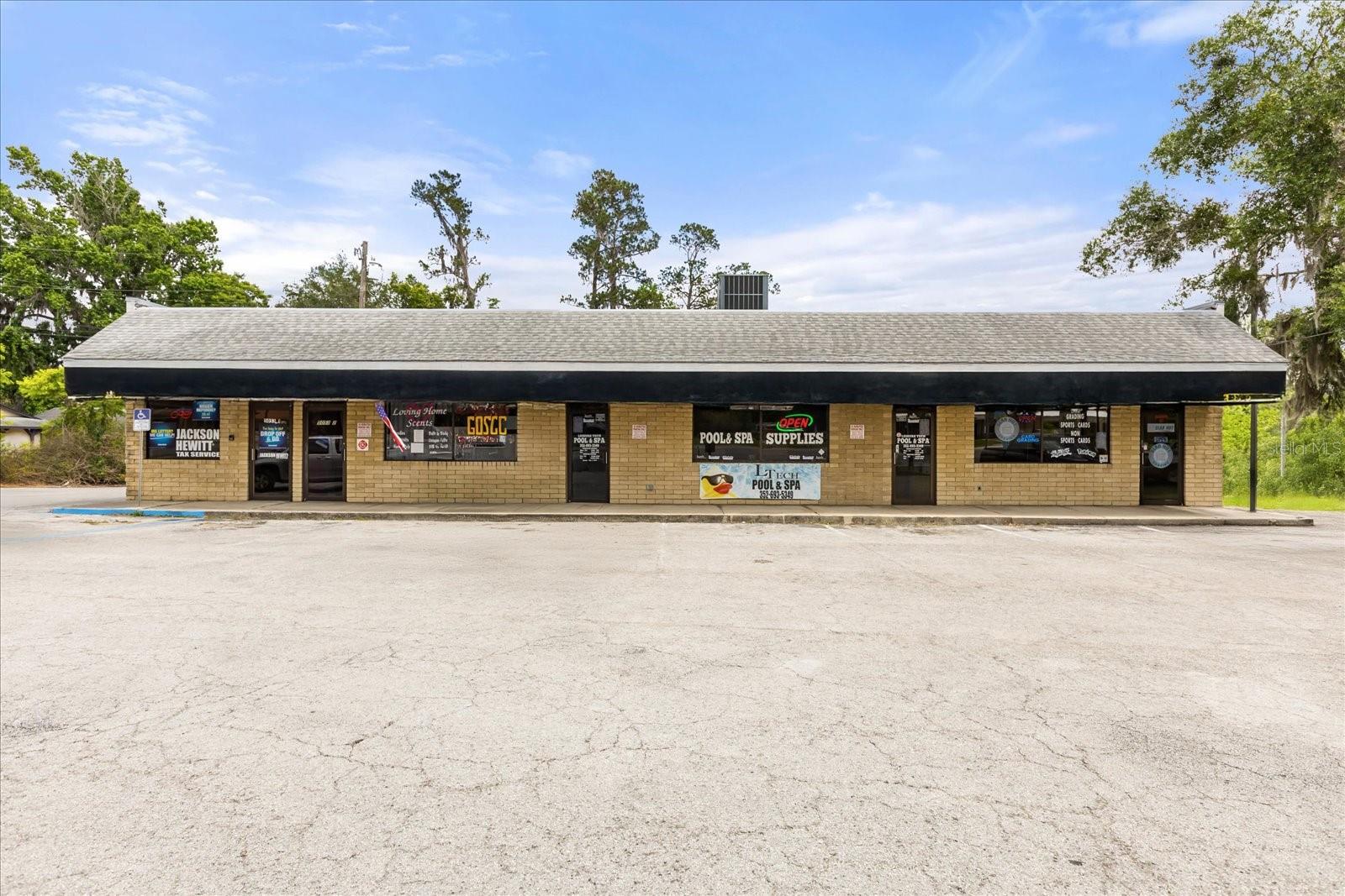 Photo of 5053 SE ABSHIER BLVD BOULEVARD BELLEVIEW FL 34420