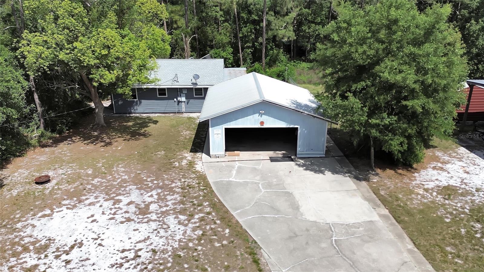 Photo of 25801 BLUE LAKES DRIVE PAISLEY FL 32767