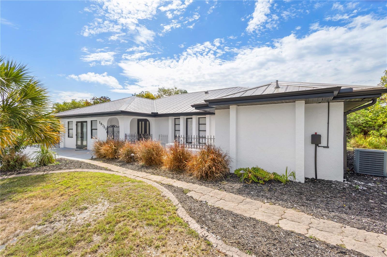 Photo of 19723 MIDWAY BOULEVARD PORT CHARLOTTE FL 33948
