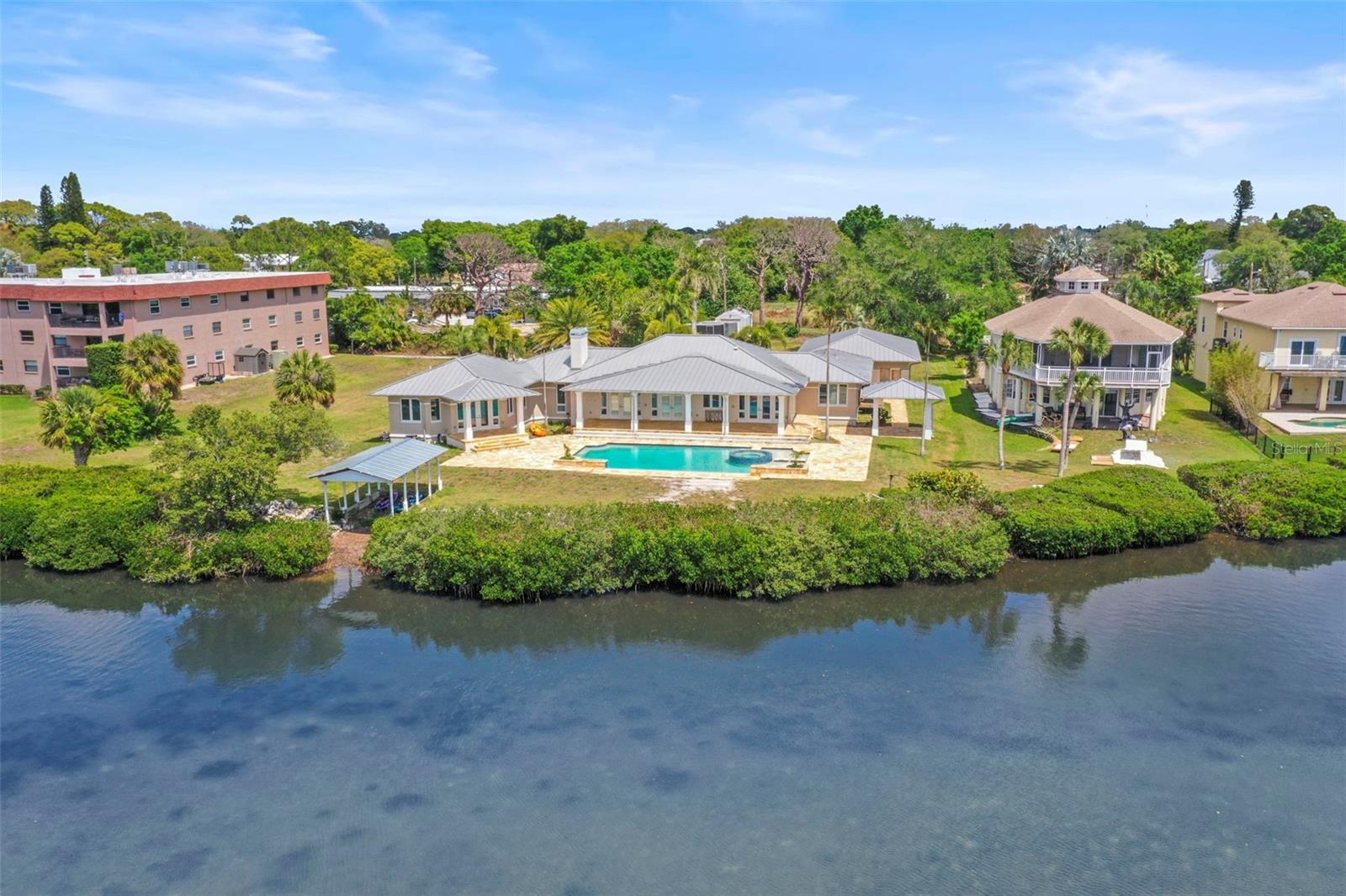 Photo of 1721 GULF ROAD TARPON SPRINGS FL 34689