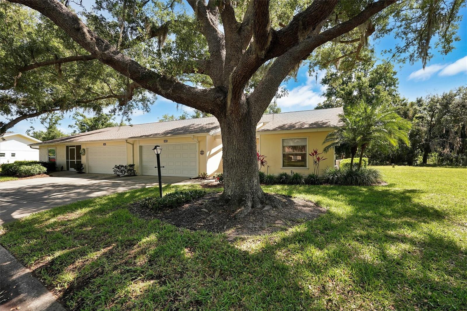 Photo of 3925 OAKHURST BOULEVARD SARASOTA FL 34233