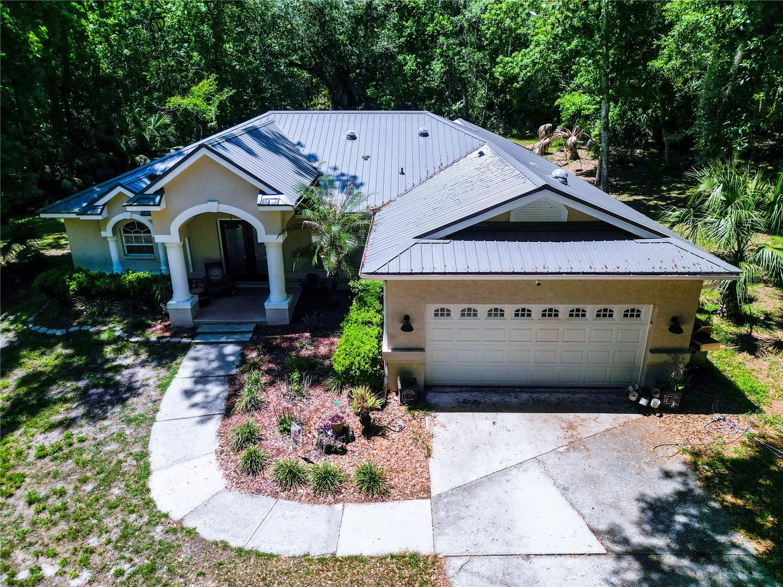 Photo of 5215 CEDAR LANE BROOKSVILLE FL 34601