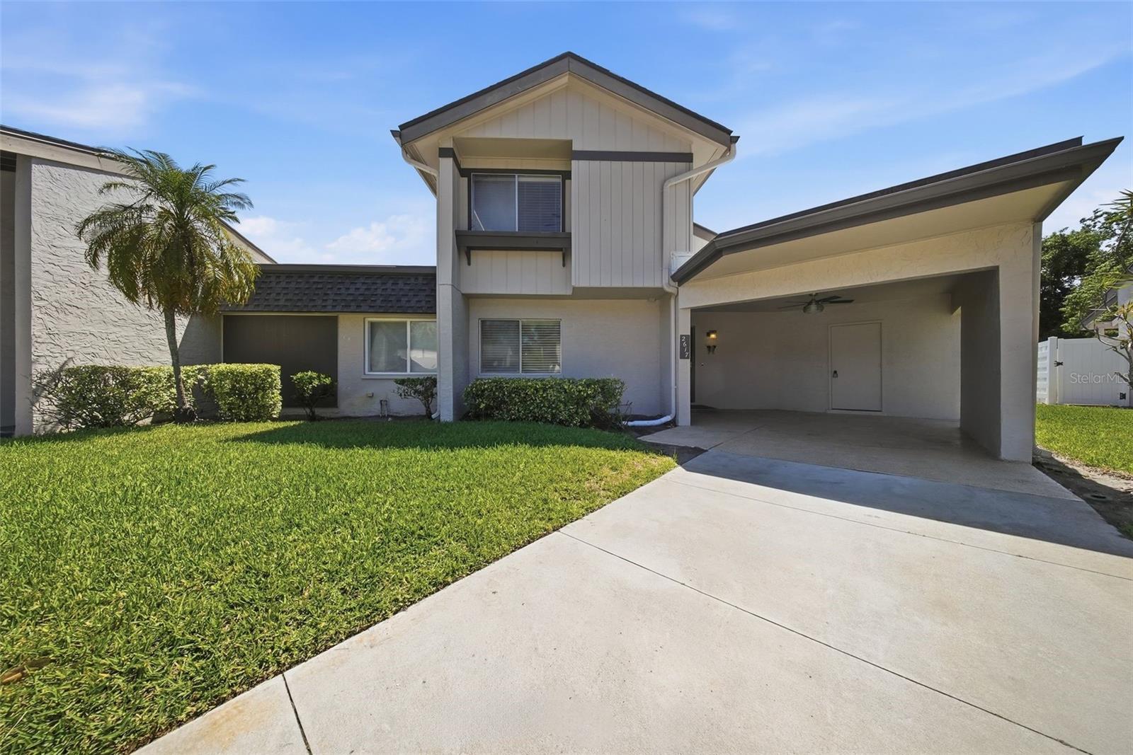 Photo of 2617 BARKSDALE COURT CLEARWATER FL 33761
