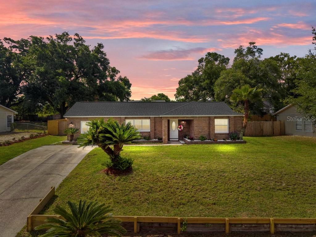 Photo of 7126 CROOKED LAKE TRAIL ORLANDO FL 32818