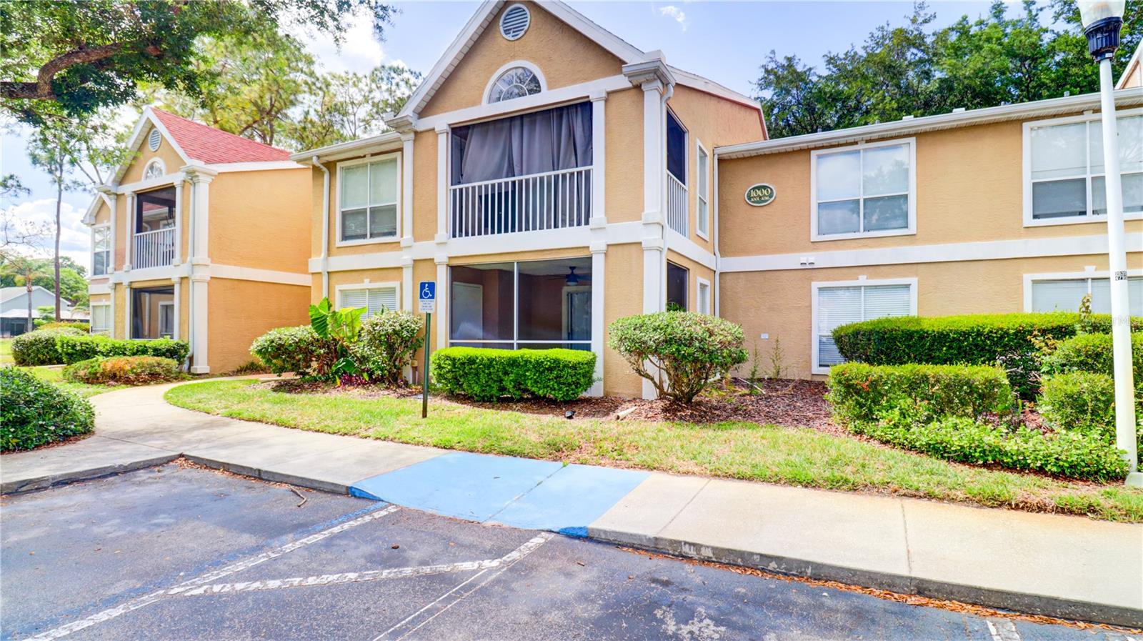 Photo of 9481 HIGHLAND OAK DRIVE #1001 TAMPA FL 33647