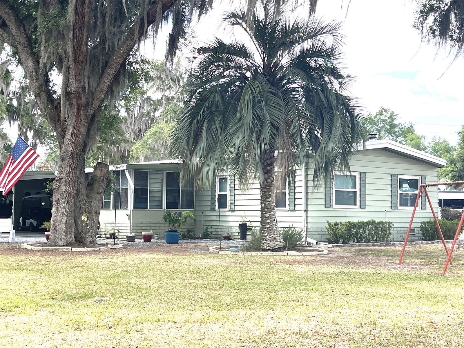 Photo of 2 S. BOBWHITE RD WILDWOOD FL 34785