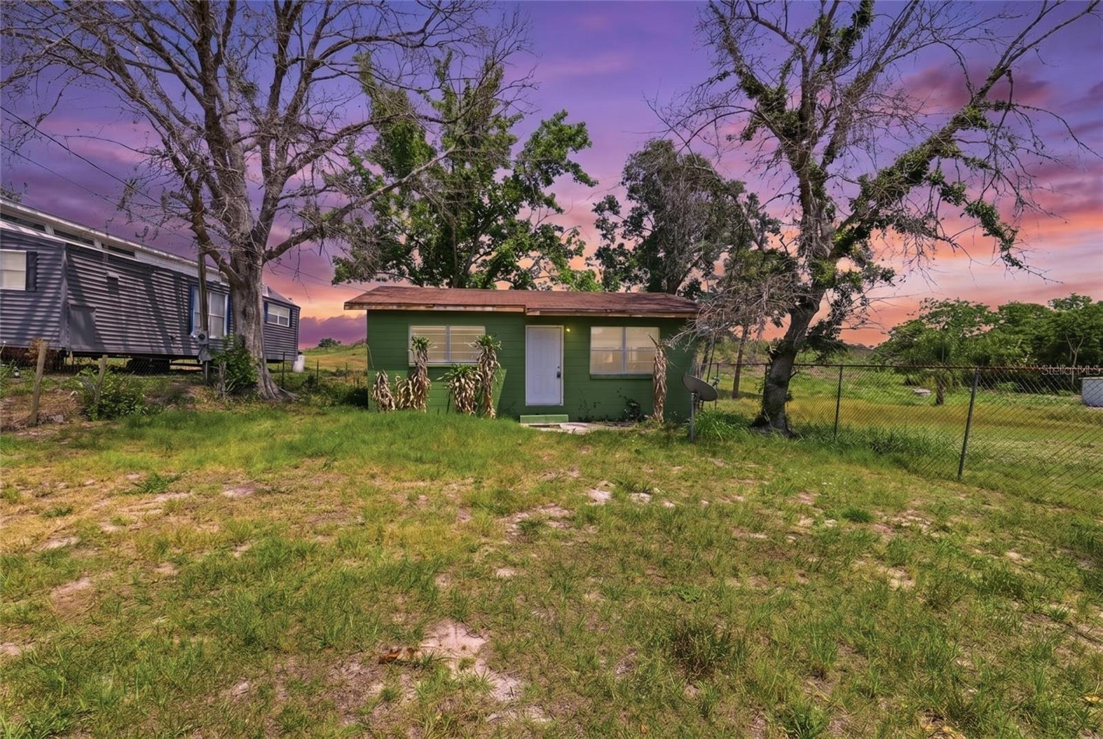 Photo of 4610 WEEPING WILLOW AVENUE SEBRING FL 33870
