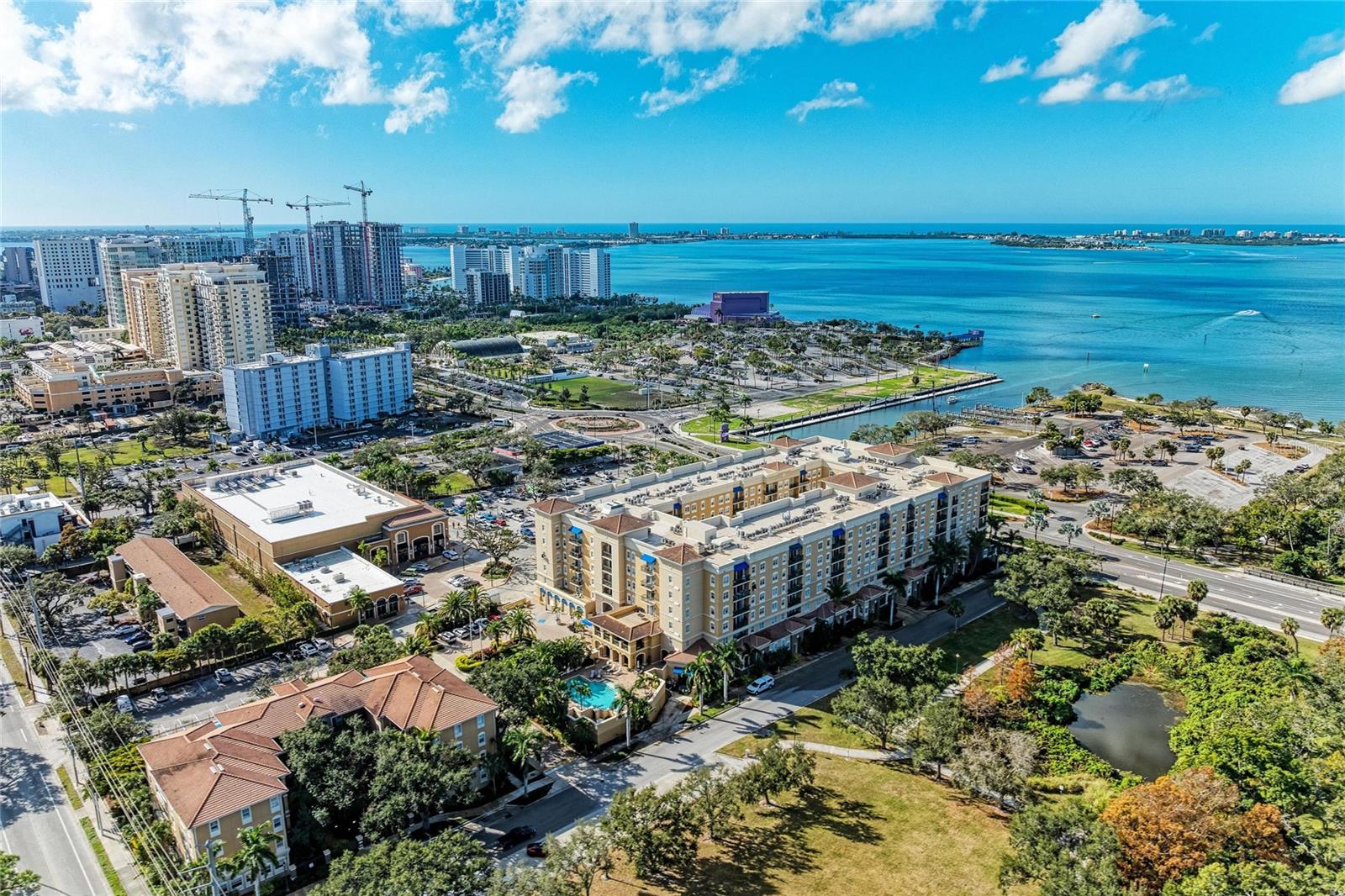 Photo of 1064 N TAMIAMI TRAIL #1304 SARASOTA FL 34236