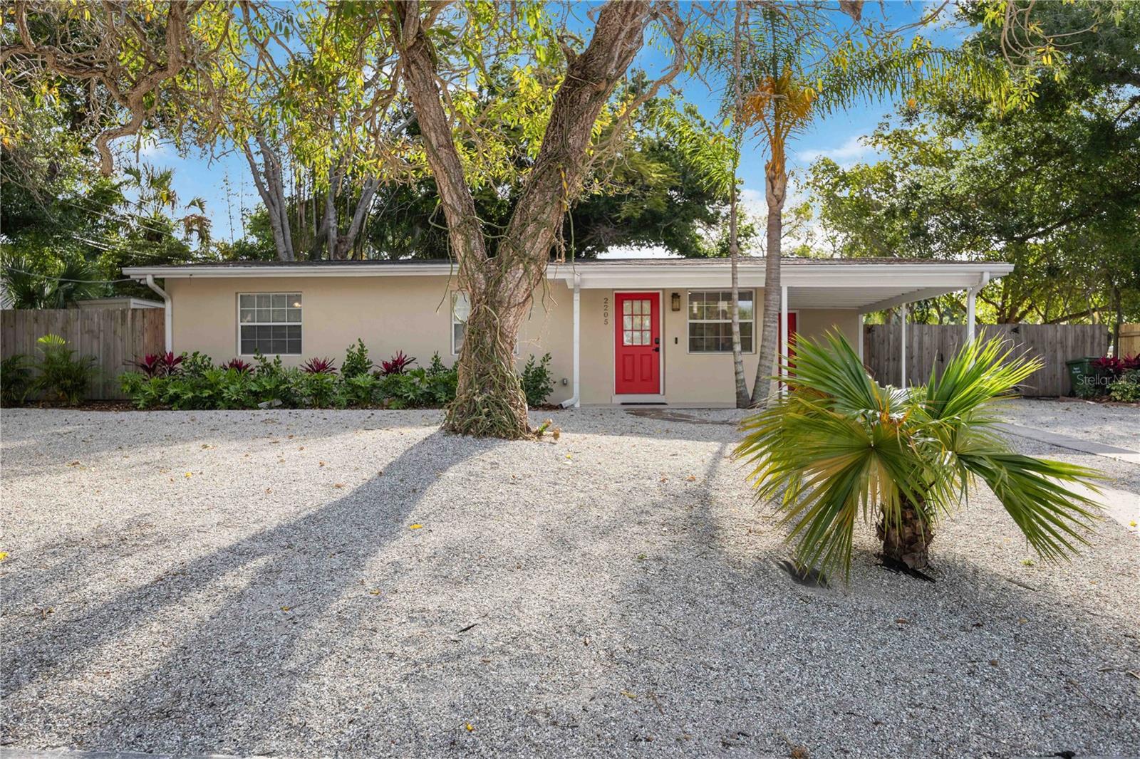 Photo of 2205 FLOYD STREET SARASOTA FL 34239