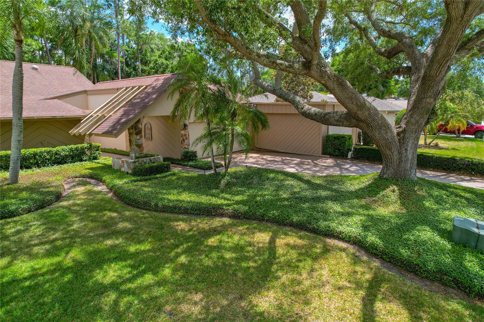 Photo of 3071 BOLT DRIVE PALM HARBOR FL 34685