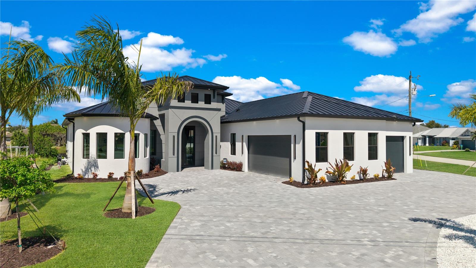 Photo of 4218 SW 17TH AVENUE CAPE CORAL FL 33914