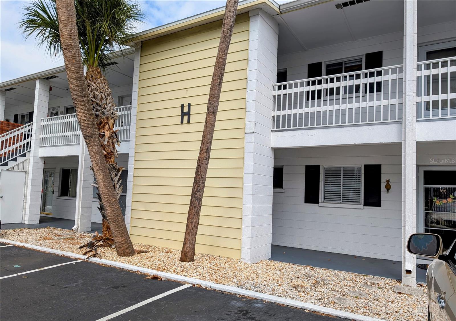 Photo of 1545 PLEASANT ROAD #H-23 BRADENTON FL 34207