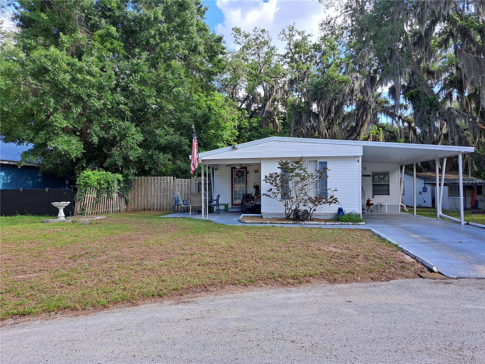Photo of 119 DAISY AVENUE AUBURNDALE FL 33823