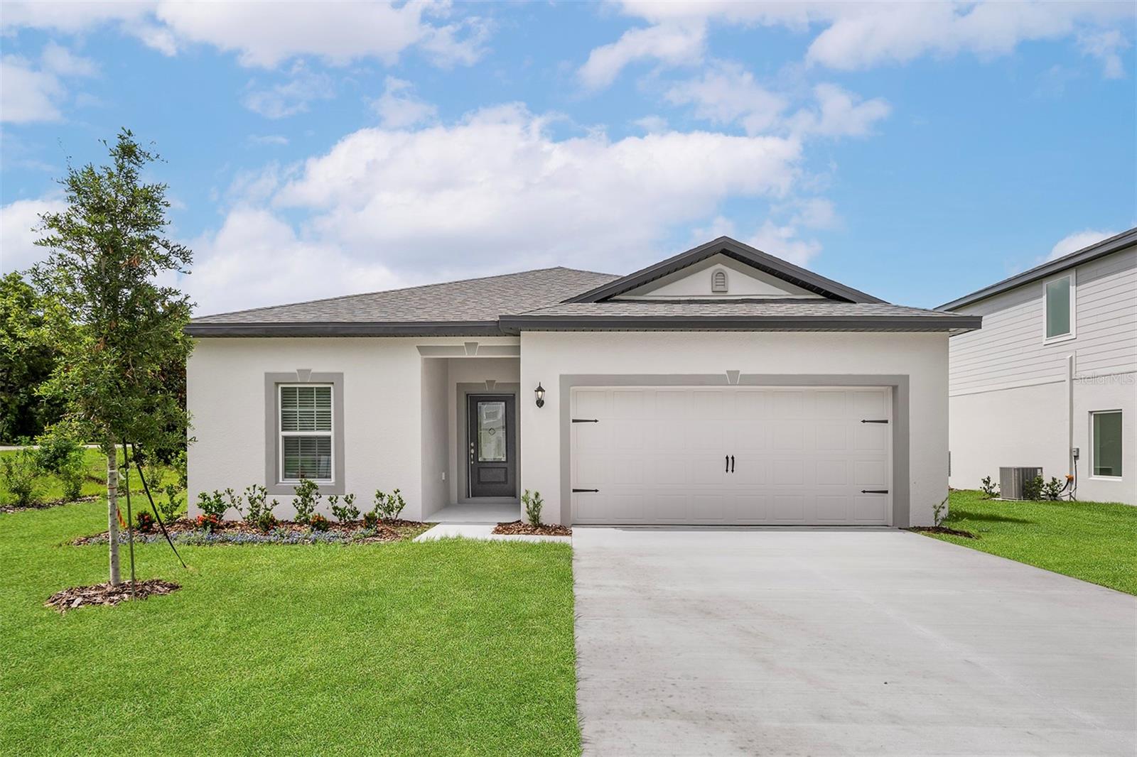 Photo of 13352 TULA LOOP ASTATULA FL 34705