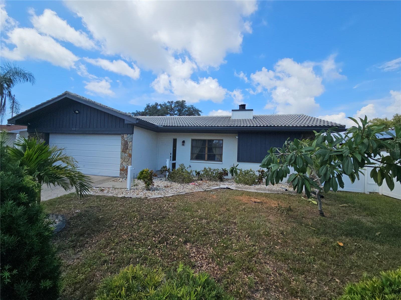 Photo of 11557 124TH TERRACE LARGO FL 33778