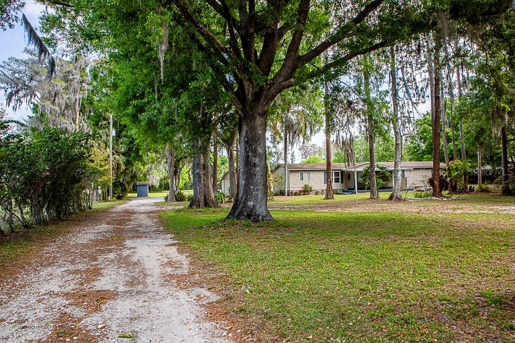 Photo of 13815 PLAINVIEW ROAD ODESSA FL 33556
