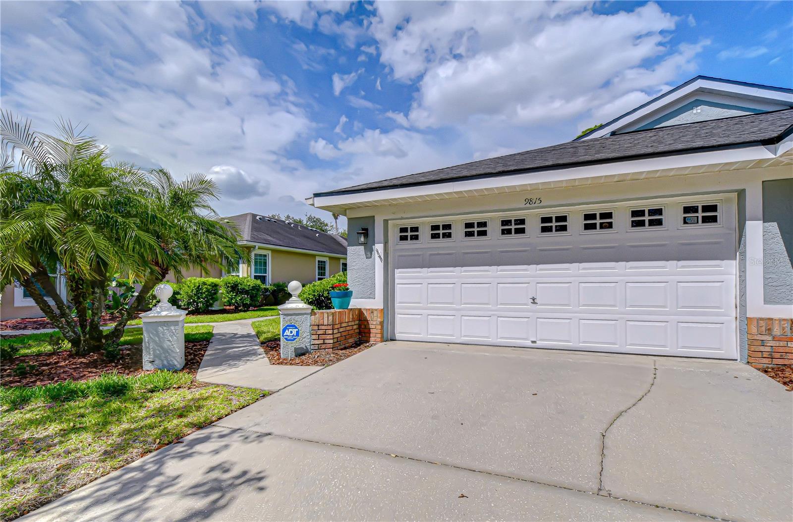 Photo of 9815 GINGERWOOD DRIVE TAMPA FL 33626