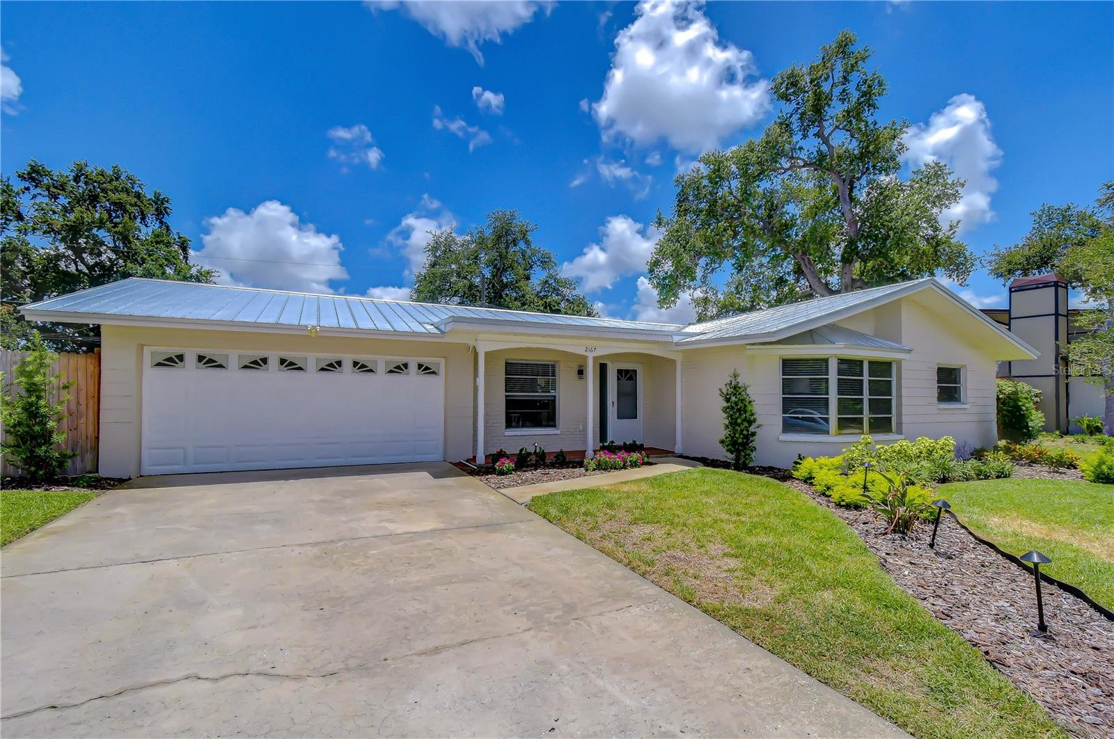 Photo of 2167 LAKEVIEW ROAD CLEARWATER FL 33764