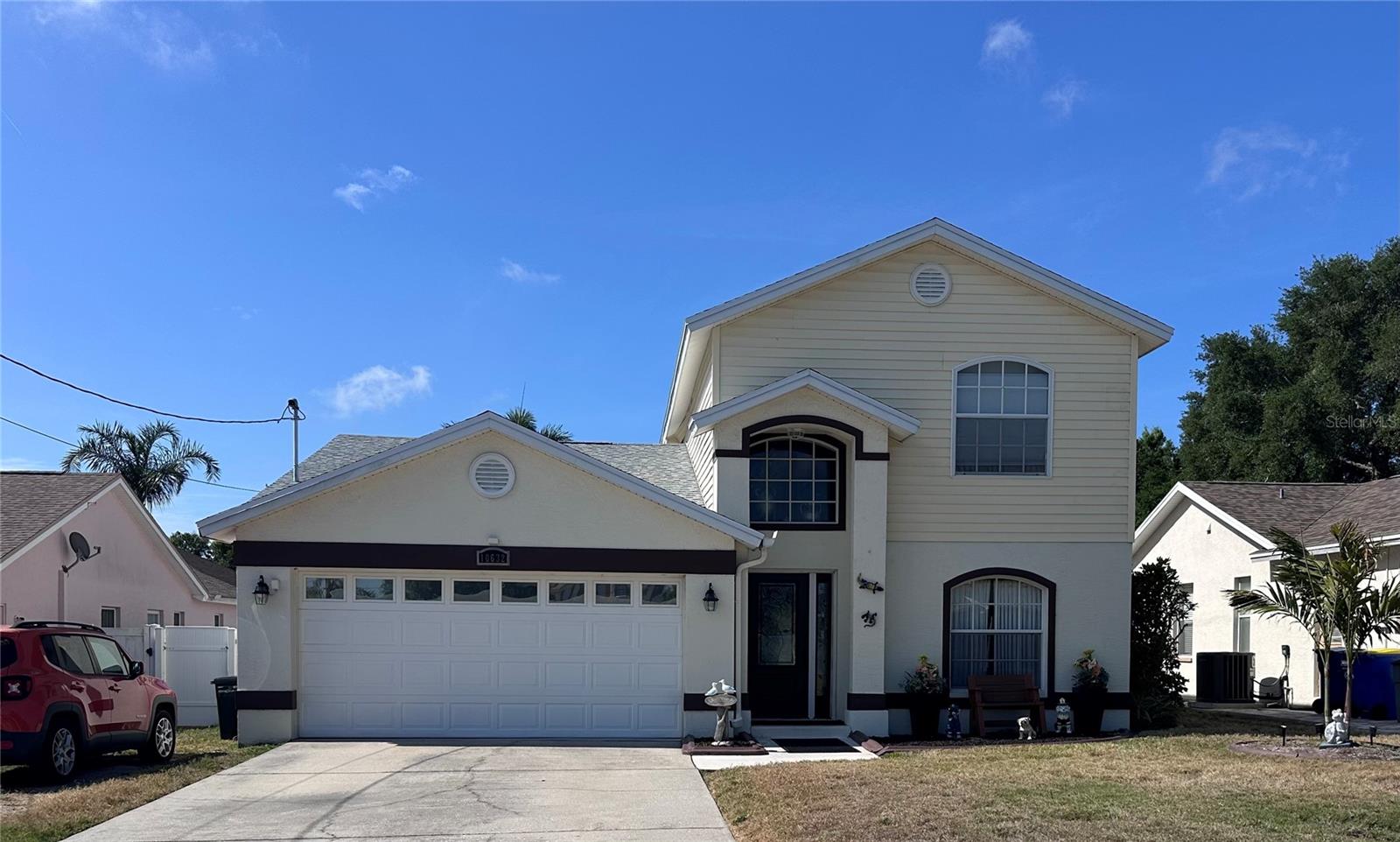 Photo of 10632 LAKE VISTA DRIVE SEMINOLE FL 33772