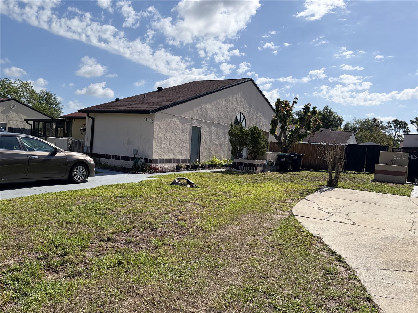 Photo of 639 GOLDEN SUNSHINE CIRCLE ORLANDO FL 32807