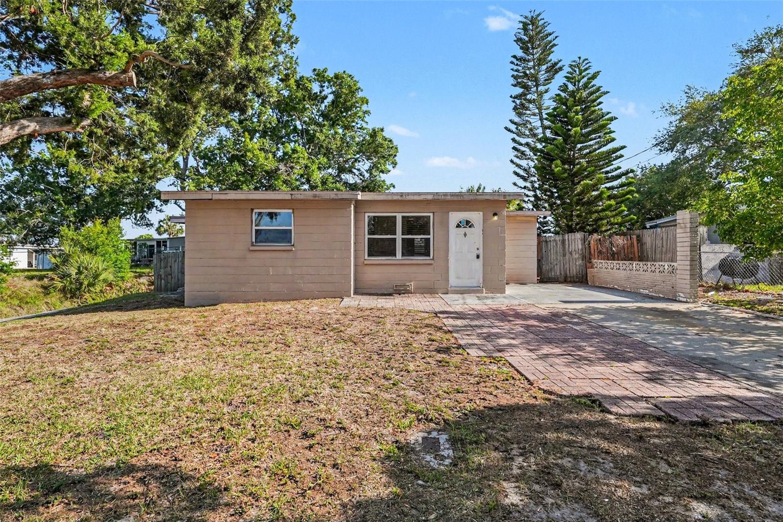 Photo of 10118 114TH TERRACE LARGO FL 33773