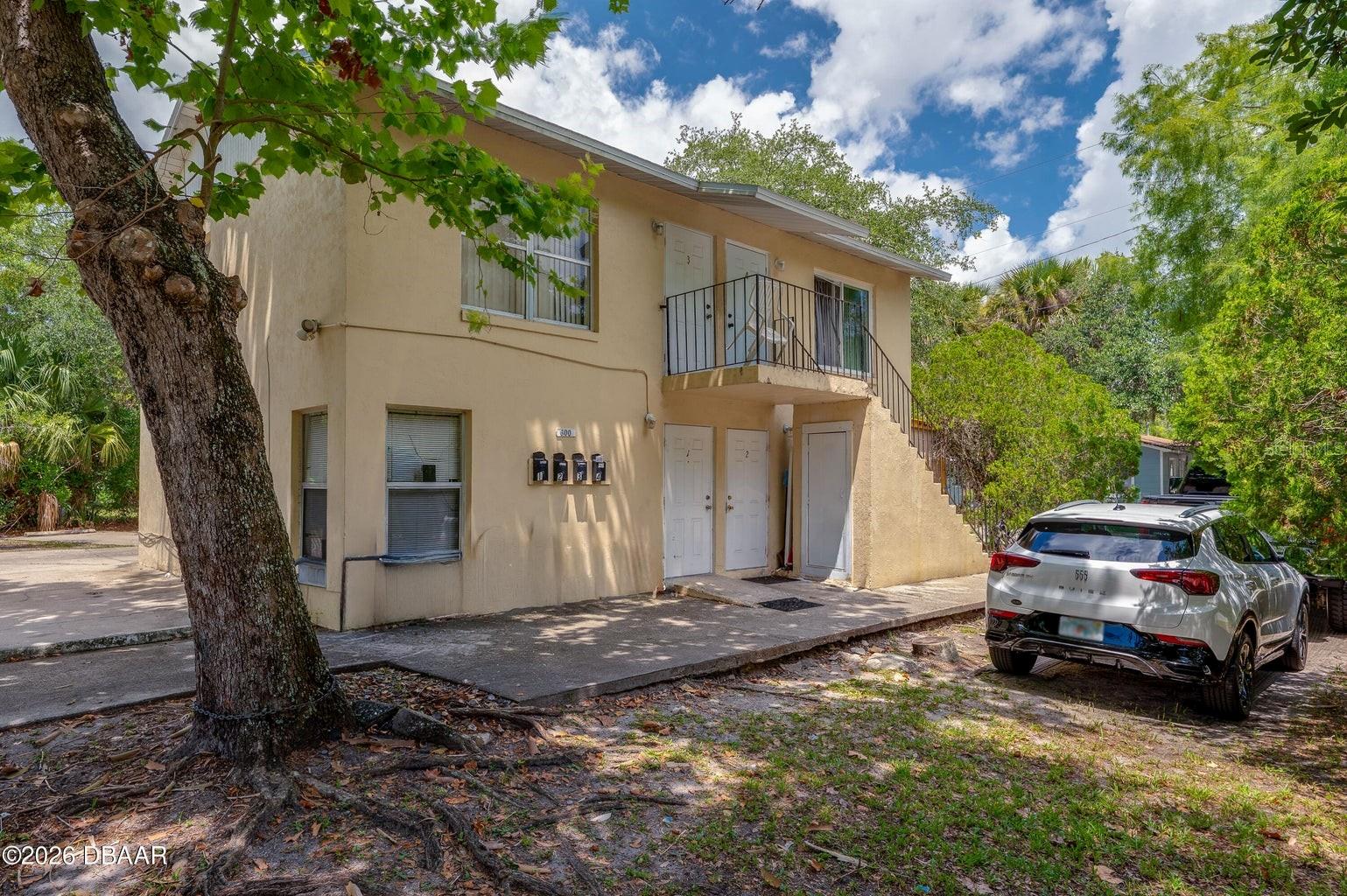 Photo of 600 S SEGRAVE STREET DAYTONA BEACH FL 32114