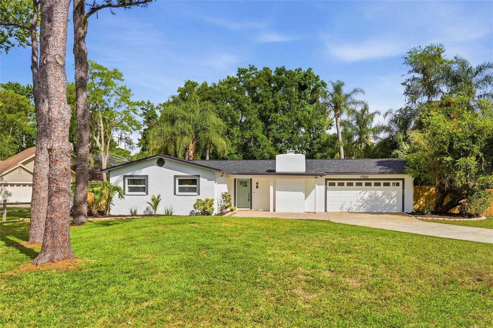 Photo of 17002 PAULA LANE LUTZ FL 33558