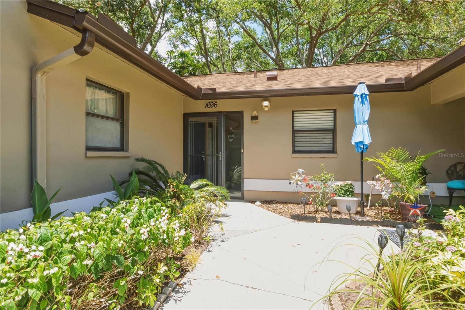 Photo of 1696 NASH COURT DUNEDIN FL 34698