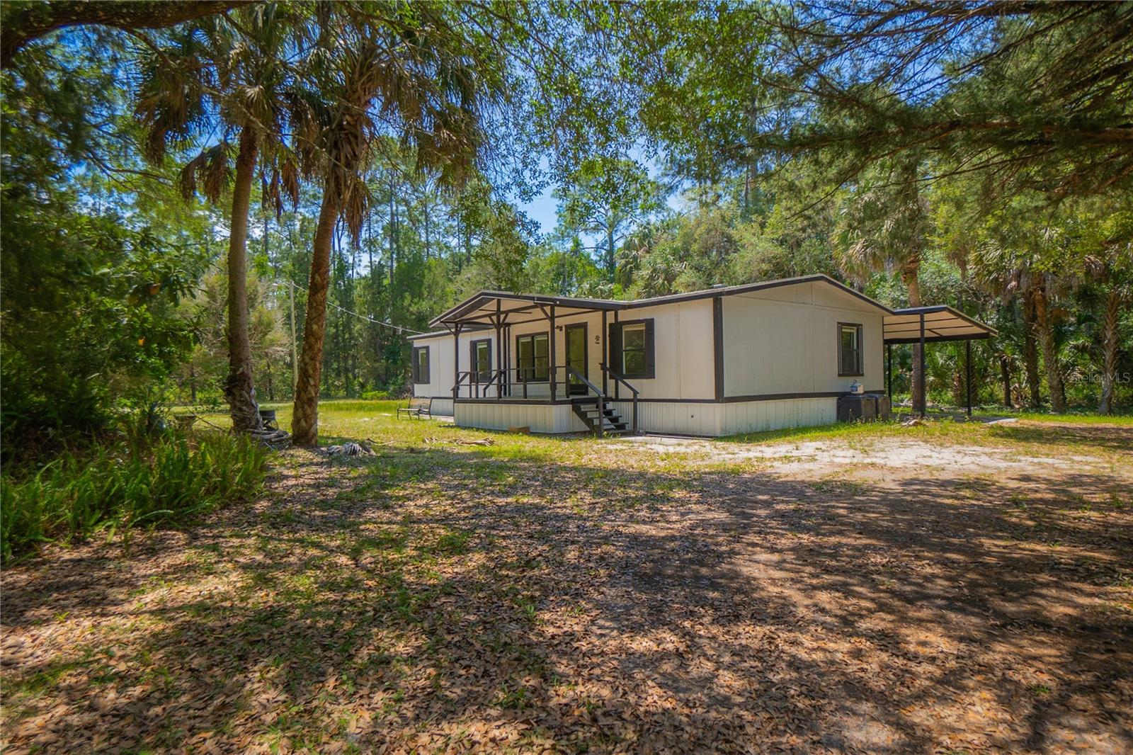 Photo of 6550 SE DEBRA AVENUE INGLIS FL 34449