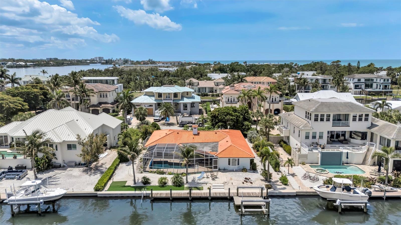 Photo of 617 ROUNTREE DRIVE LONGBOAT KEY FL 34228