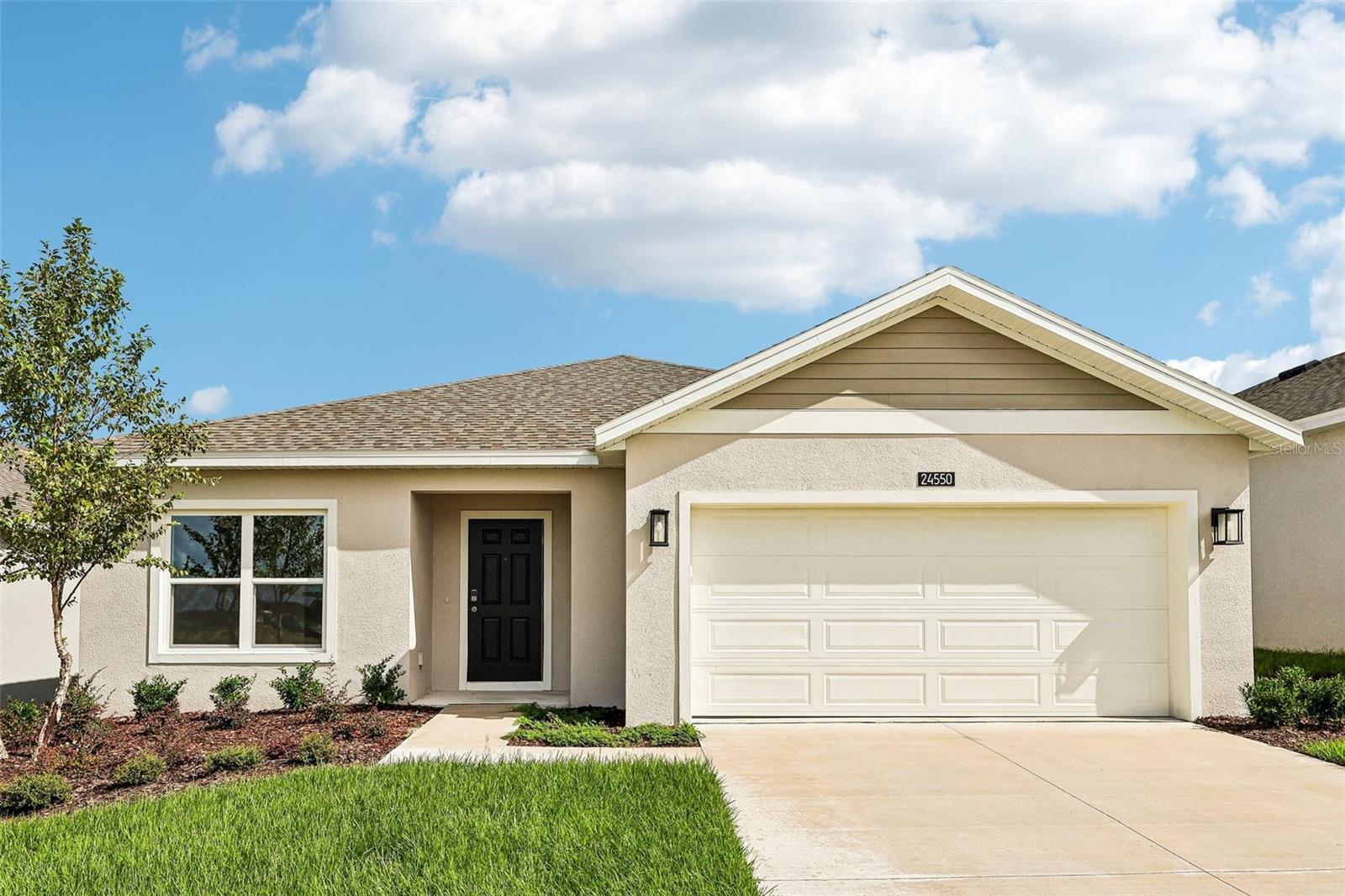 Photo of 24550 HODGES RESERVE AVENUE HOWEY IN THE HILLS FL 34737