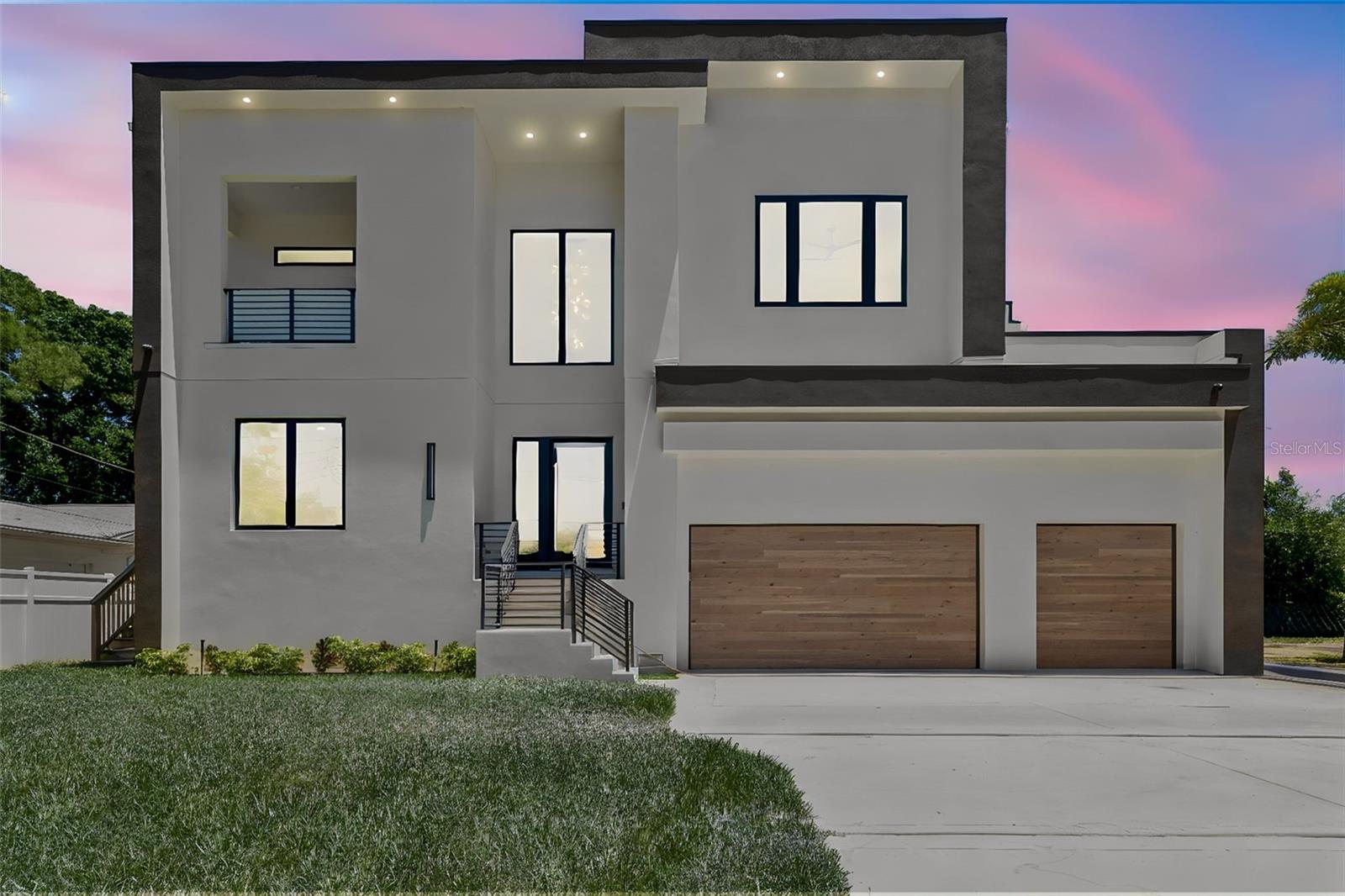 Photo of 206 S TREASURE DRIVE TAMPA FL 33609