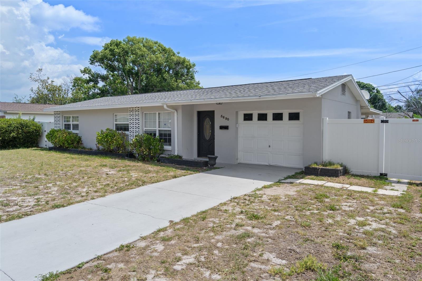 Photo of 5690 6TH STREET ST PETERSBURG FL 33705