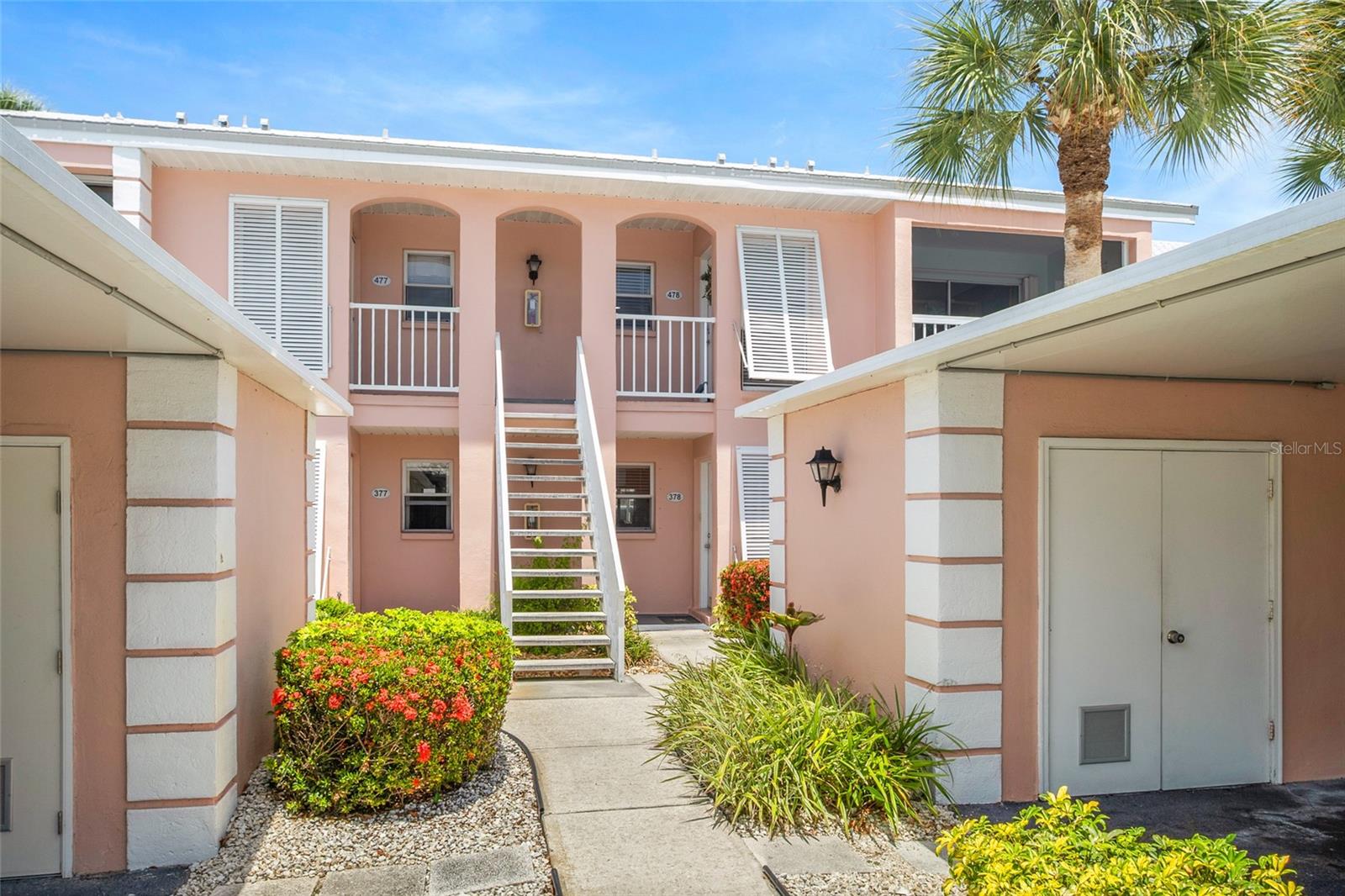 Photo of 436 CERROMAR LANE #478 VENICE FL 34293